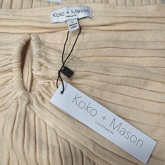 Koko + Mason Keyhole Halter Maxi Dress - Picture 6 of 7